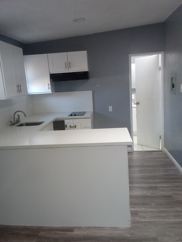 Foto principal - 700 Cory Dr