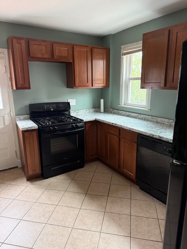 Building Photo - 3514 Ailsa Ave