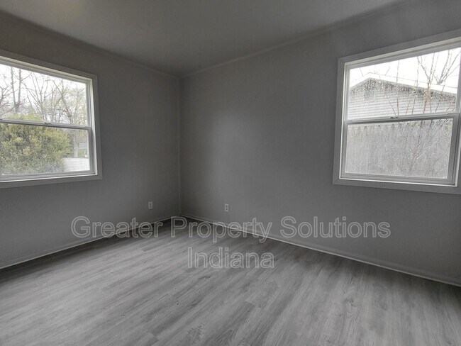 Foto del edificio - 533 Highland Ave