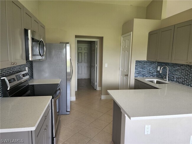 Foto del edificio - 321 NW 17th Ave