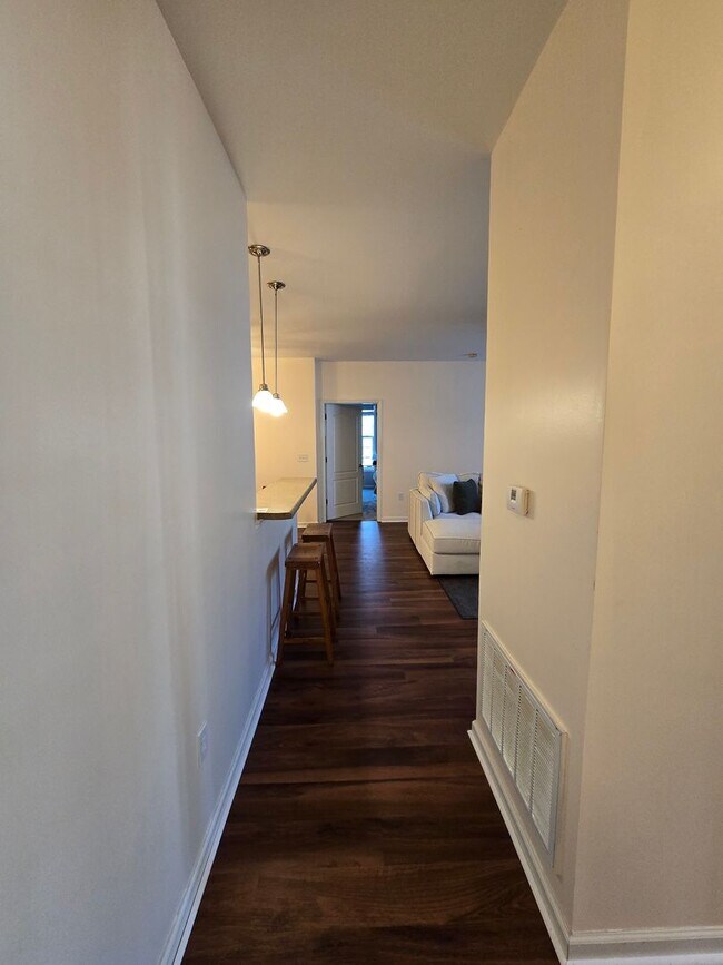 Foto del edificio - 2641 McArthur Landing Cir