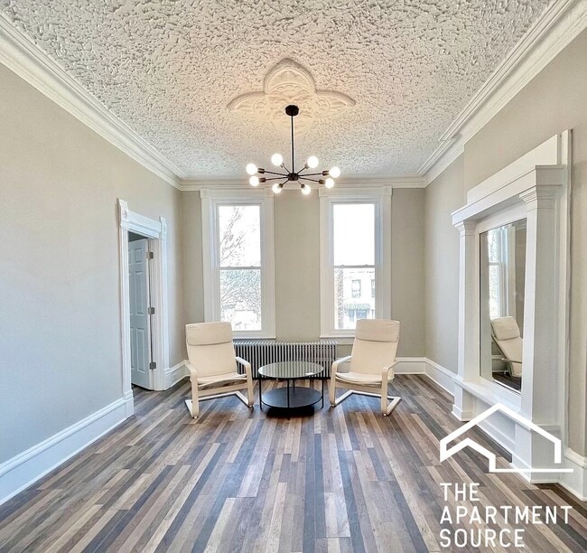 Foto del edificio - 2937 W Jackson Blvd