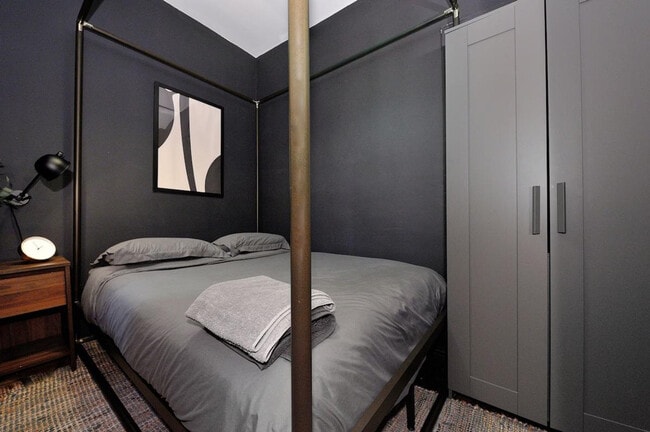 Building Photo - 1130 2nd Ave