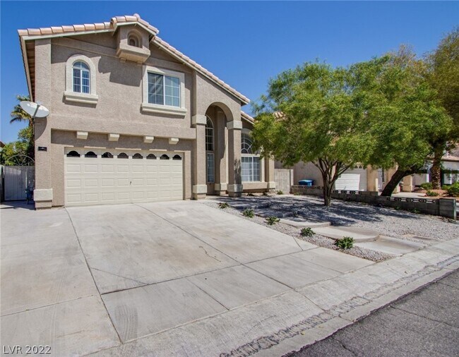 Building Photo - 8930 Norco Dr
