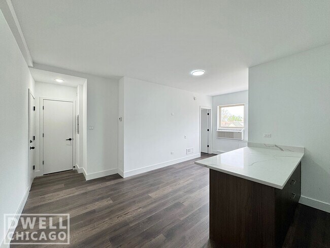 Foto del edificio - 1655 W Hollywood Ave