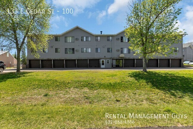 Foto del edificio - 133 Cedar St E