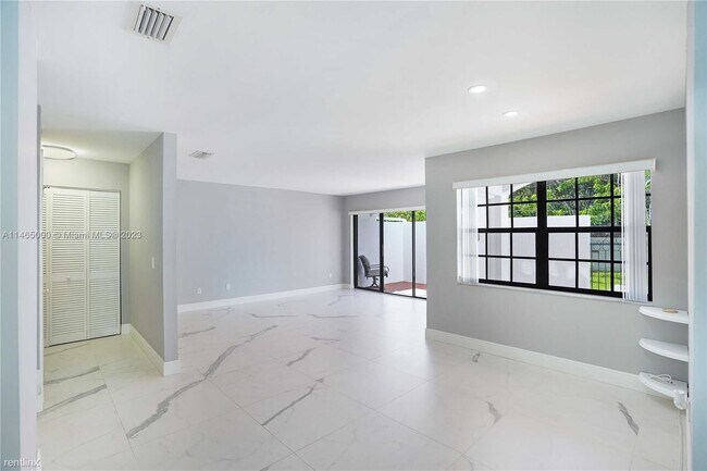 Foto del edificio - 2 br, 2.5 bath House - 20904 Leeward Ct