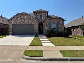 Building Photo - 2034 Brookside Dr