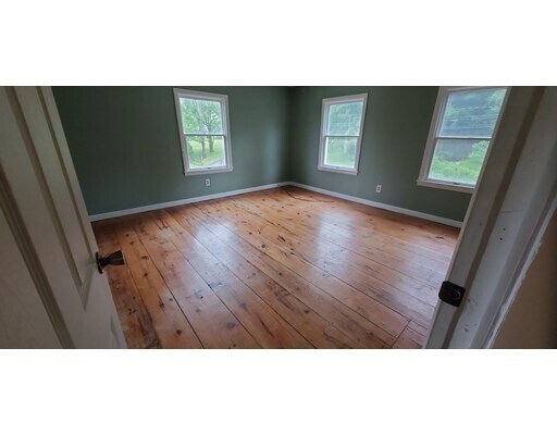 Foto del edificio - 504 Fuller St