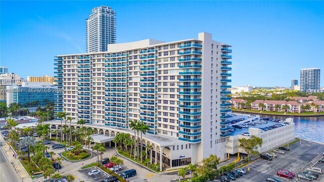 Foto del edificio - 3800 S Ocean Dr