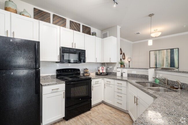 The Chestnut Oak - 2BR, 2BA - 1.264SF - Sterling Creek at Richmond Hill