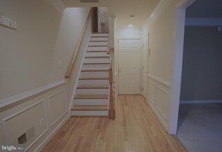 Building Photo - 1609 Leeds Castle Dr