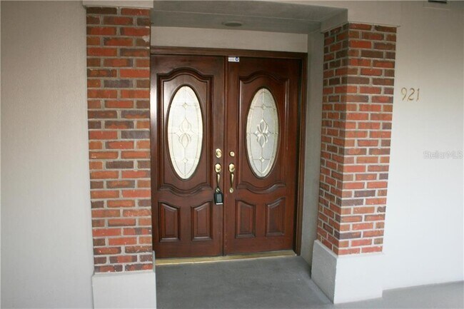 Foto del edificio - 921 Seddon Cove Way
