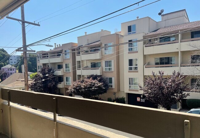 Foto del edificio - 66 Fairmount Ave