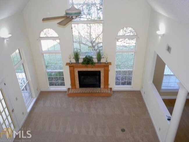 Building Photo - 539 Cardinal Cir E