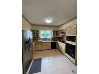 Primary Photo - 66 Samana Dr
