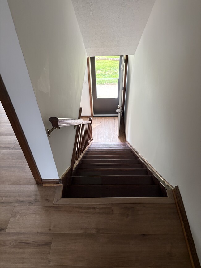 Stairway - 23 Hedgerow Ln