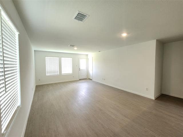 Building Photo - 1043 Birkdale Dr