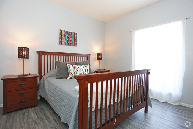 Interior Photo - Kachina Apartments