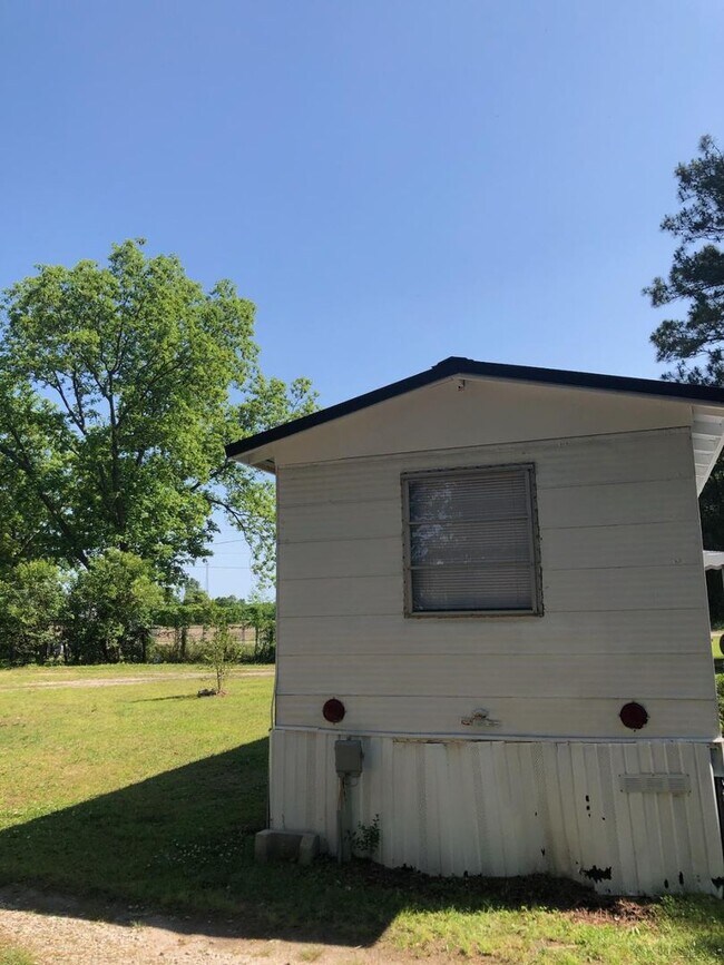 Foto del edificio - 4737 St Marys Church Rd