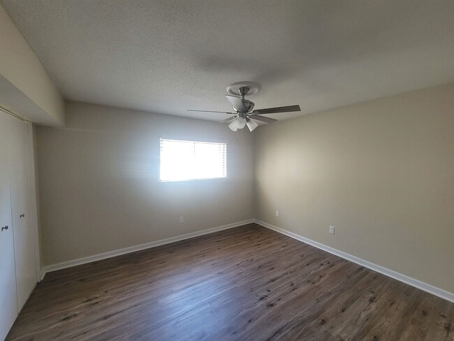 Foto del edificio - 154 N Auburndale St