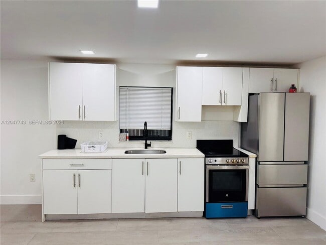Foto del edificio - 520 NW 45th St
