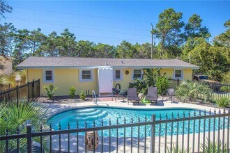 Building Photo - 244 Hilltop Dr