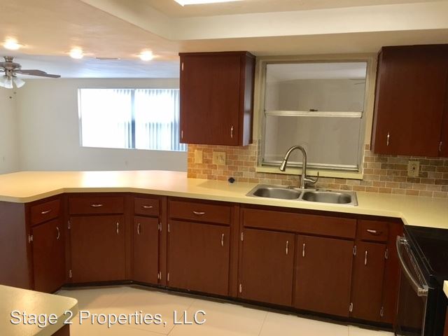 Building Photo - 7321 San Miguel Dr