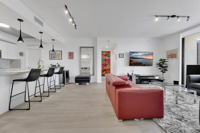 Foto del edificio - 999 SW 1st Ave