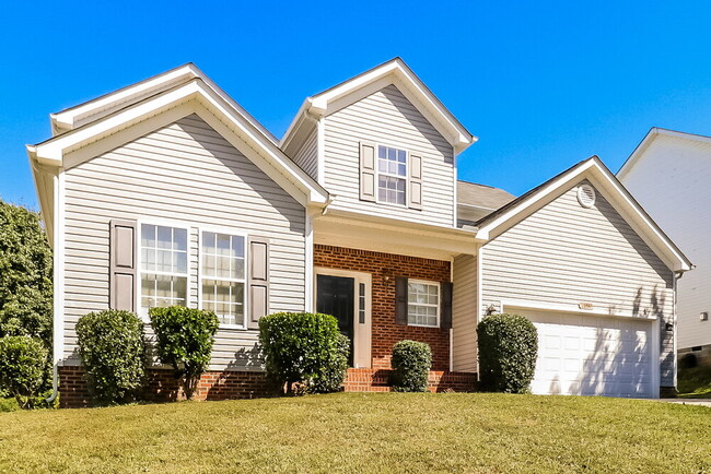 Foto del edificio - 6015 Timbertop Ln