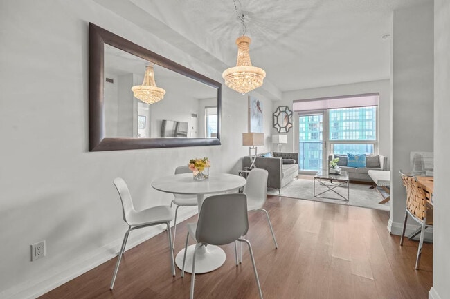 Building Photo - 2 Anndale Dr