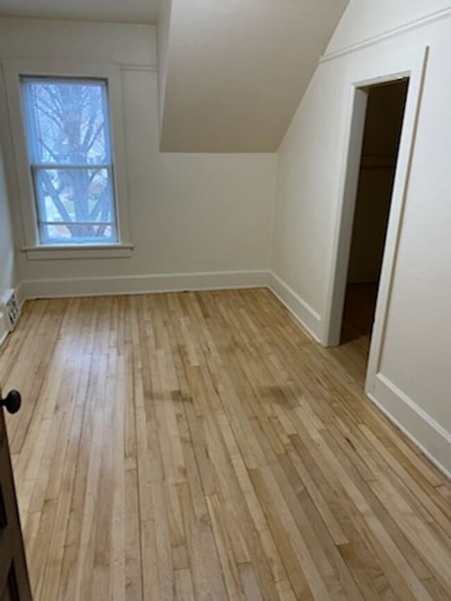 705 Phoebe St, Green Bay, WI 54303 Townhome Rentals in Green Bay WI