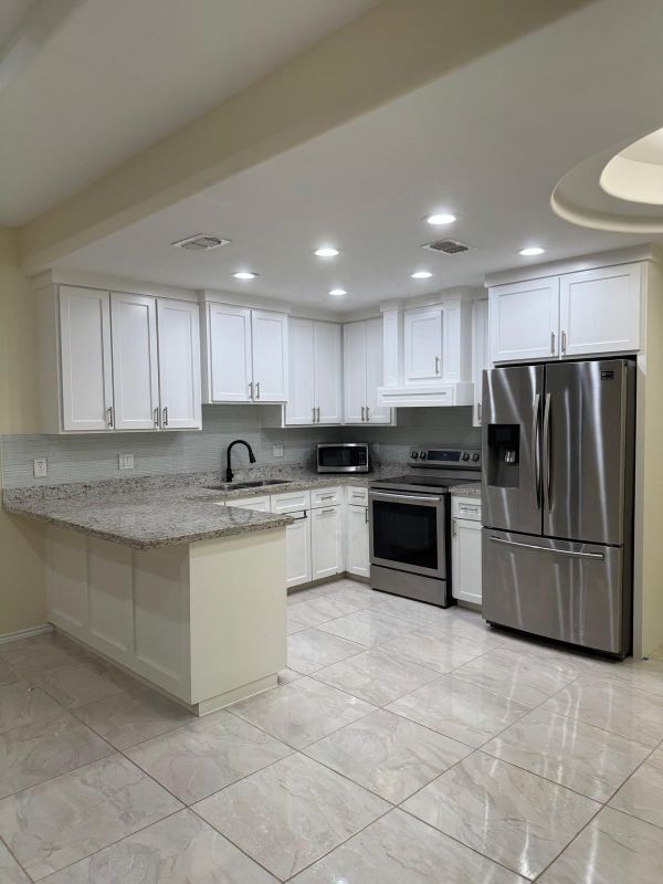 Foto principal - 100 Freestone St