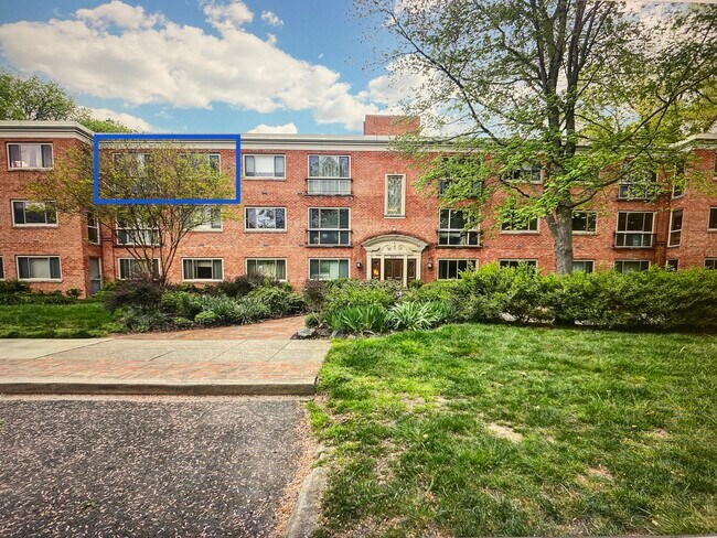 Foto del edificio - 2711 Ordway St NW