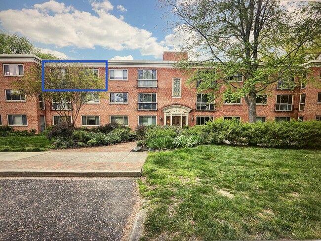 Building Photo - 2711 Ordway St NW