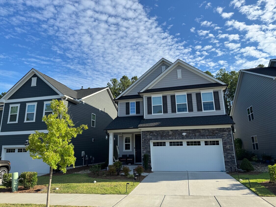 Primary Photo - 6013 Balance Ct