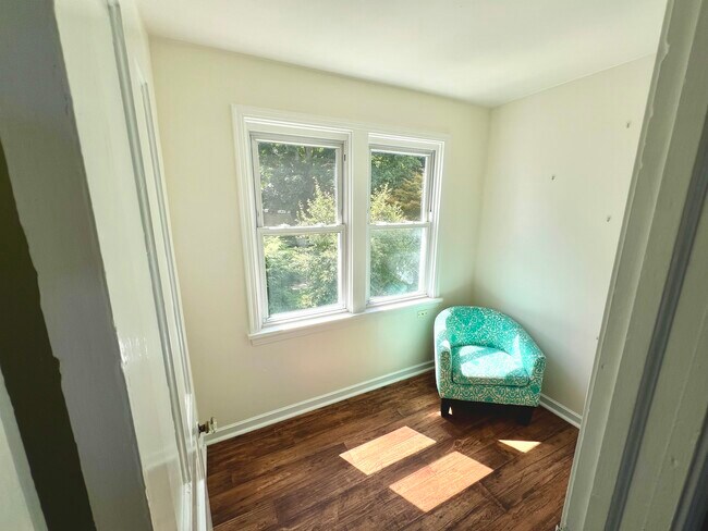 Small bright office - 1221 Church St