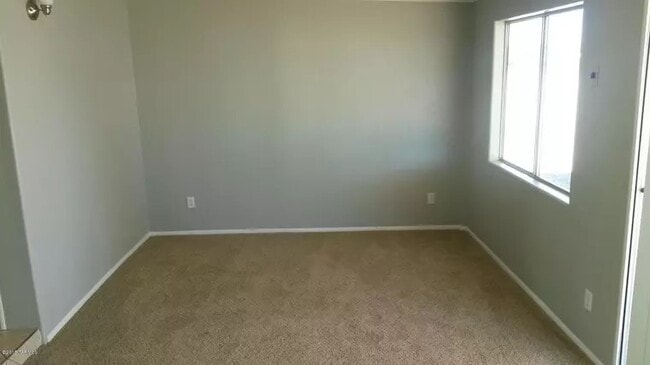 Photo - 901 S Eli Dr House