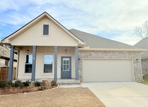 Building Photo - 4645 Sago Palm Cir