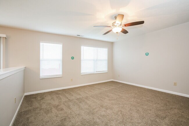 Foto del edificio - 2208 Rossington Ln