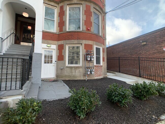 Foto del edificio - 9 University Rd