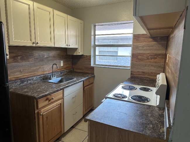 Photo - 6151 Eaton St Apartment