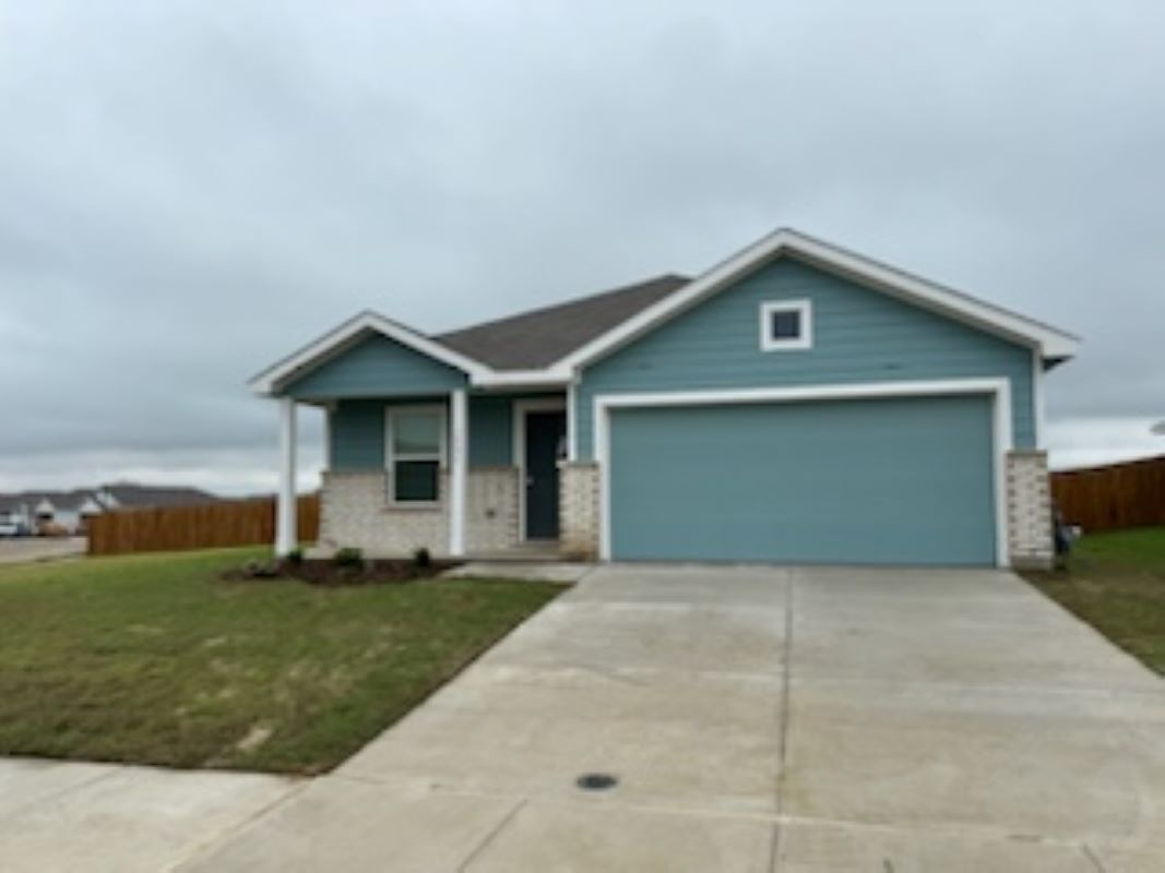 Foto principal - 7951 Gus Wilson Dr
