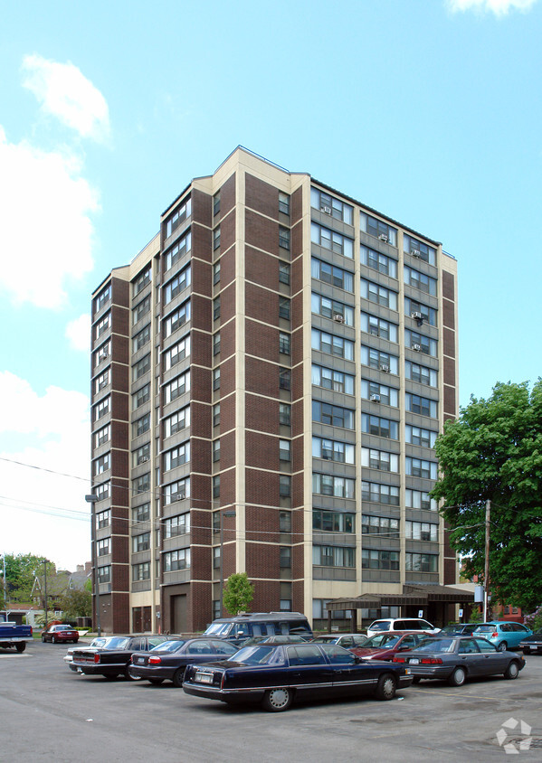 Building Photo - University Tower