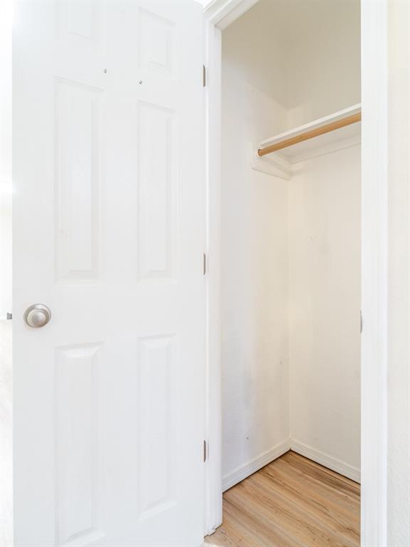 Foto del edificio - 13 Holly Dr