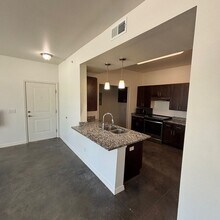 Interior Photo - Renaissance Pointe
