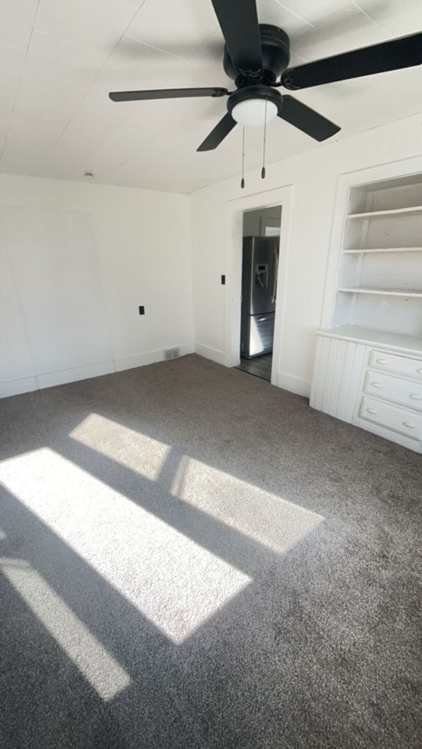 Foto del edificio - 4 Bedroom Single Family Home Available!