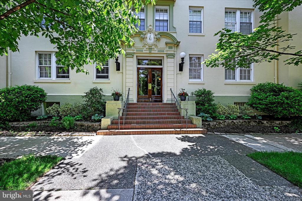 Foto principal - 3401 Greenway