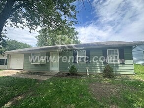 Building Photo - 917 Timberline Dr