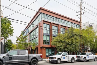 Building Photo - Unit 214